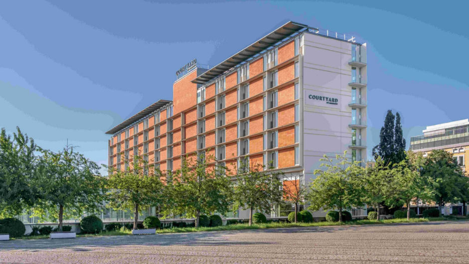 Courtyard by Marriott Linz Exterior
