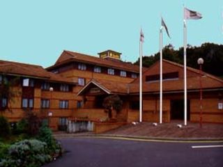 Holiday Inn Cardiff North M4J