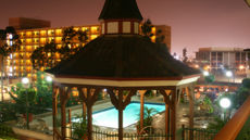 Anaheim Camelot Inn & Suites