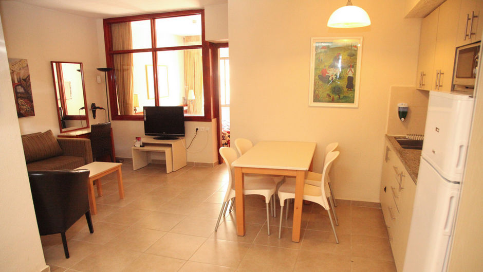 Lev Yerushalayim Suite