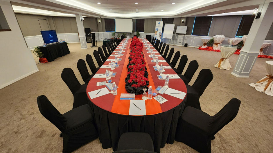 The Palace Hotel Meeting