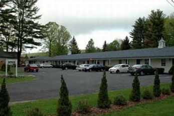 Lantern House Motel