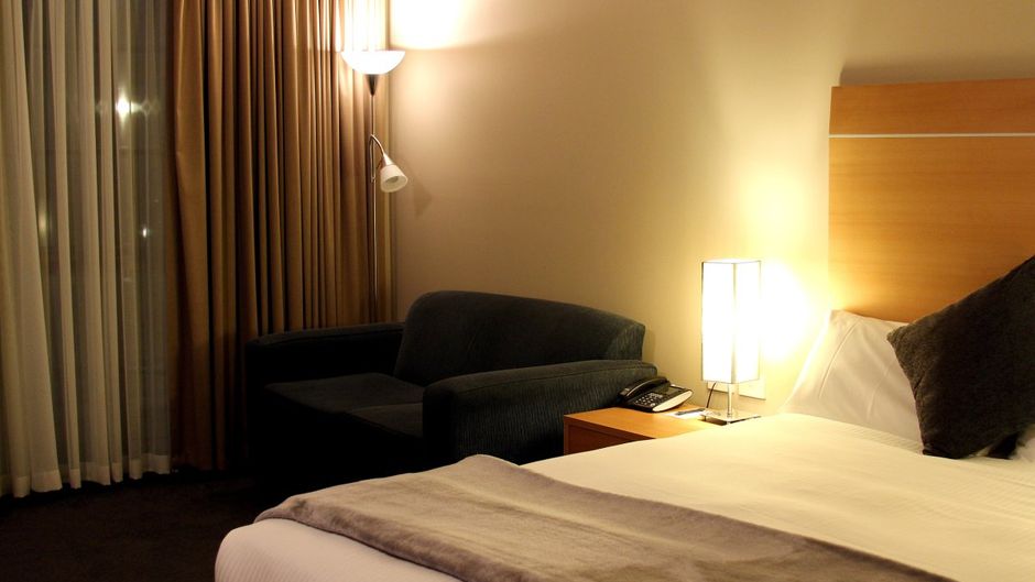 Heritage Motor Inn Room