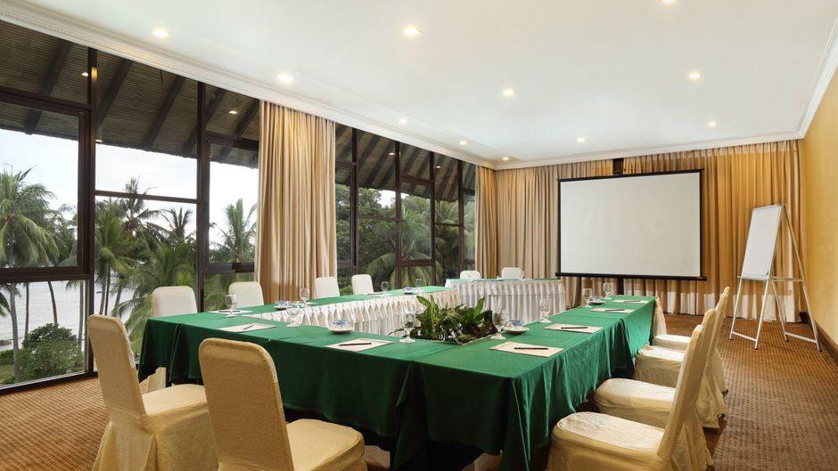 Turi Beach Resort Meeting