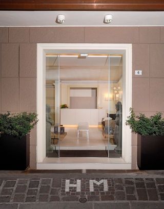 Hotel Metropolitan & Met's Apartment