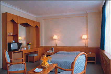 Aden Hotel