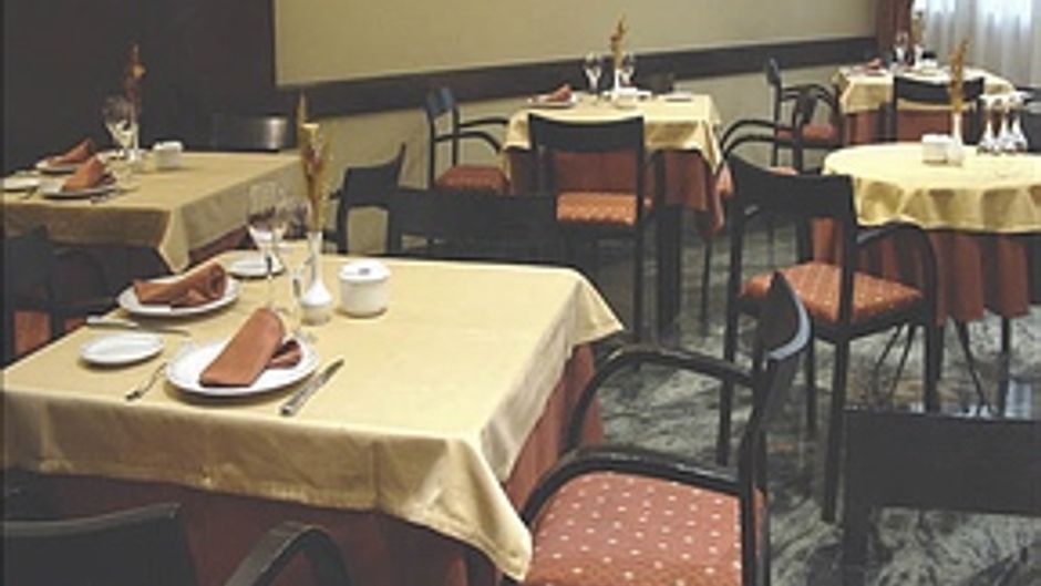 Hotel Clarin Restaurant