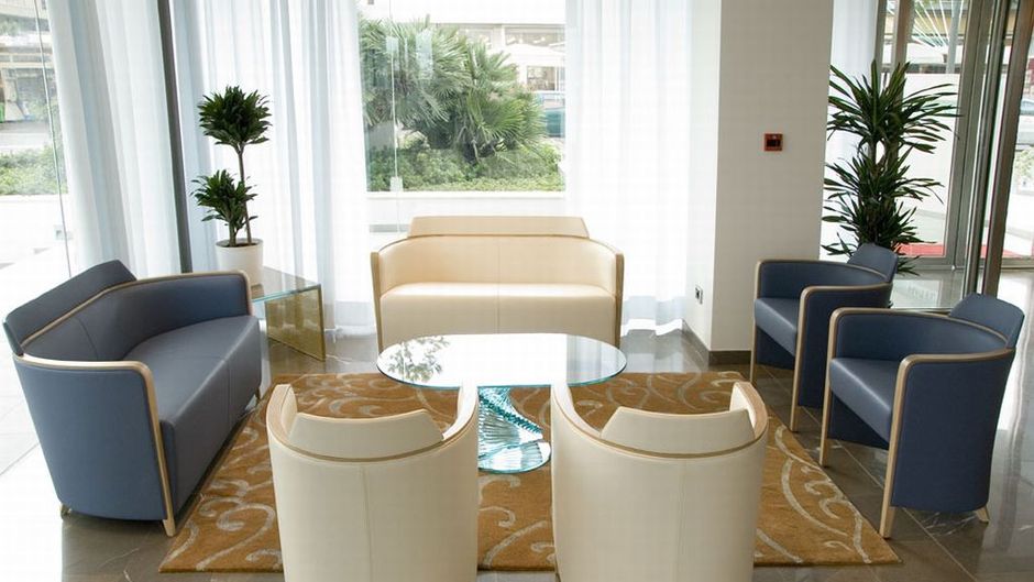 Club House Hotel Lobby