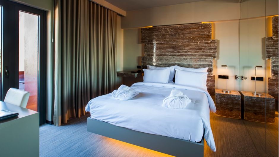 Vitoria Stone Room