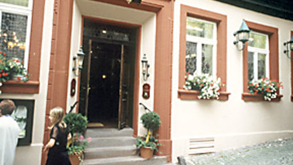 Doctor-Weinstube Hotel-Restaurant Exterior
