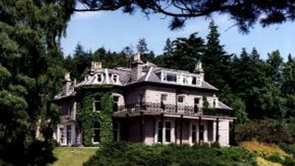 Tor-Na-Coille Hotel Exterior