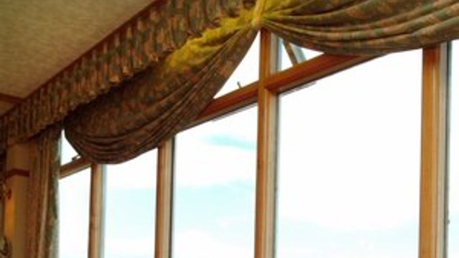 Cullen Bay Hotel Restaurant
