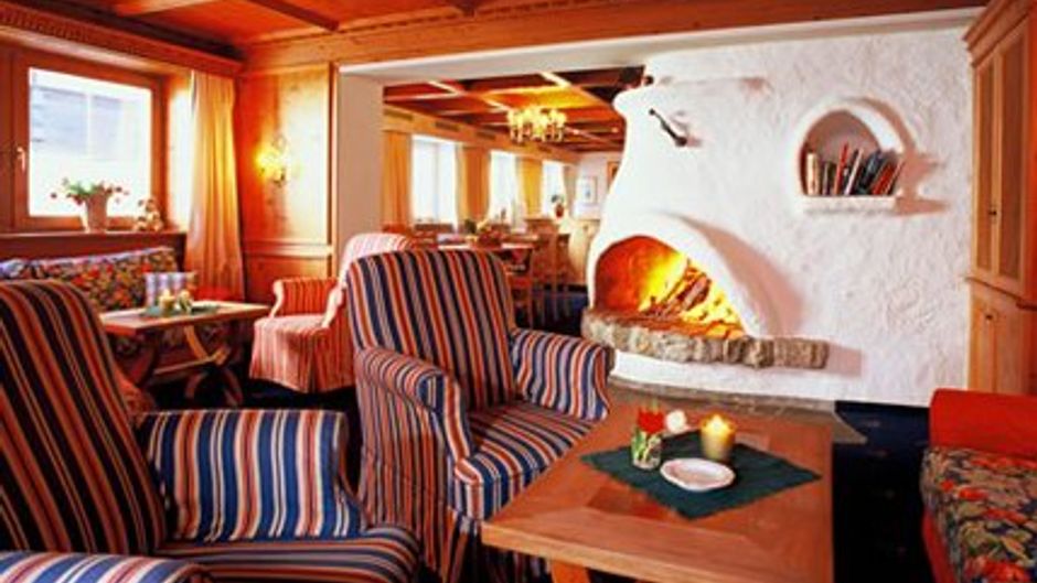 Hirlanda Hotel Lobby