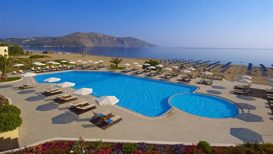 Pilot Beach Resort Pool