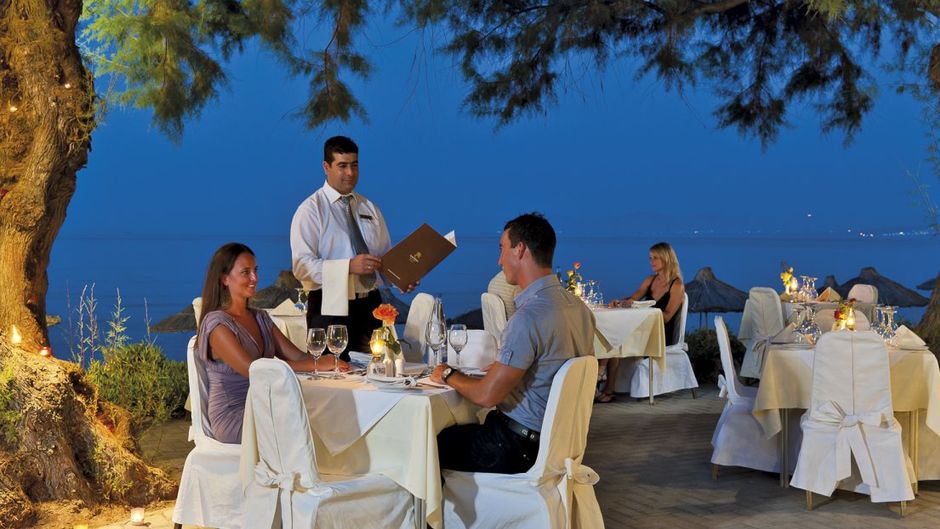 Santa Marina Beach Hotel Banquet
