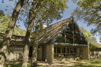 Lodge Resort Hotel