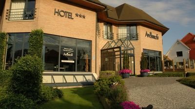 Apostroff Hotel