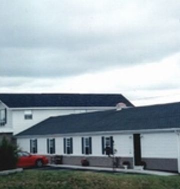 Econo Lodge & Suites