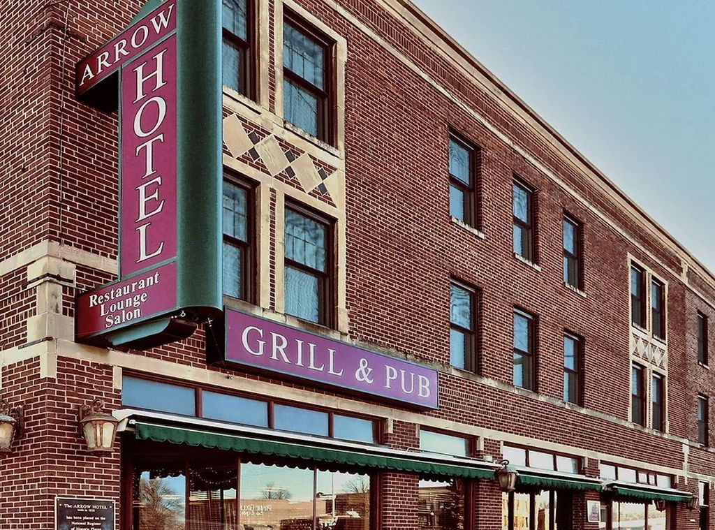 Arrow Hotel & Suites Broken Bow, NE Hotels First Class Hotels in