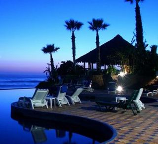 Las Rocas Resort & Spa