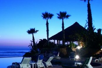 Las Rocas Resort & Spa