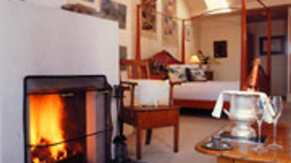 Sooke Harbour House Room