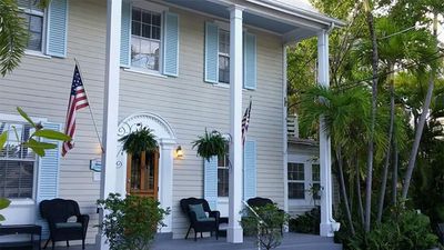 Westwinds Inn