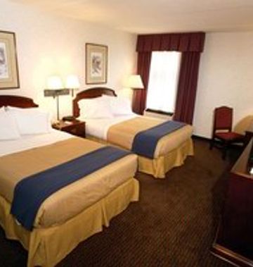 Red Roof Inn & Suites Newport News