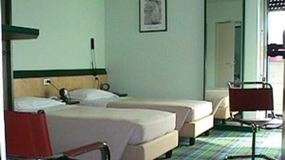Hotel Arizona Room