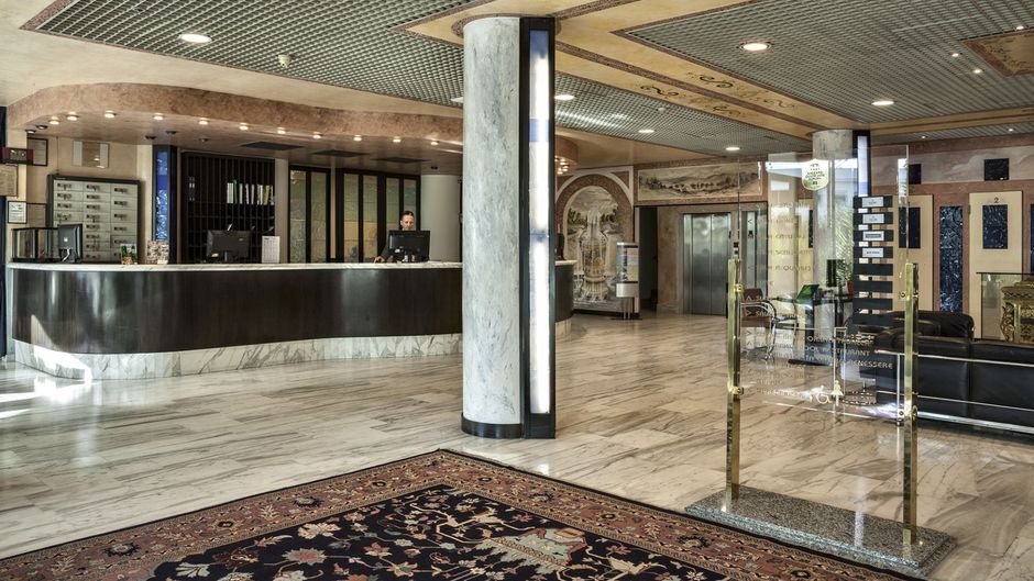 Hotel Saccardi & Spa Lobby