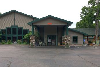 Rustic Manor Motor Lodge