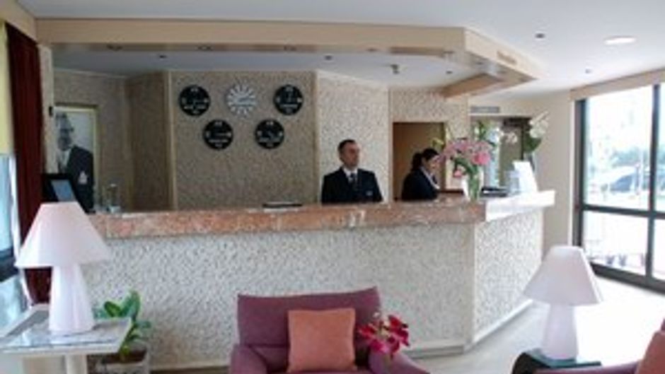 Atakoy Marina Hotel Lobby