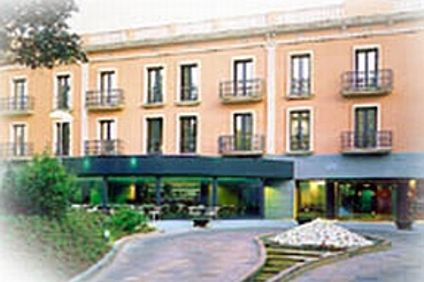 Hotel Vila De Caldes
