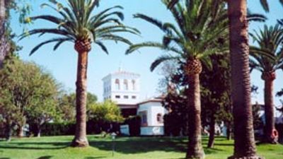 Cortijo Aguila Real Hotel