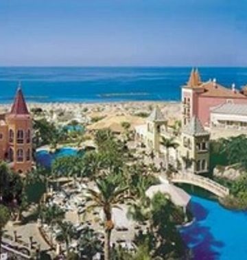 Gran Hotel Bahia del Duque