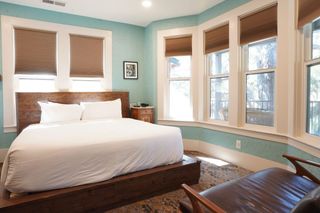 The Groveland Hotel