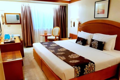 Palm Grove Hotel