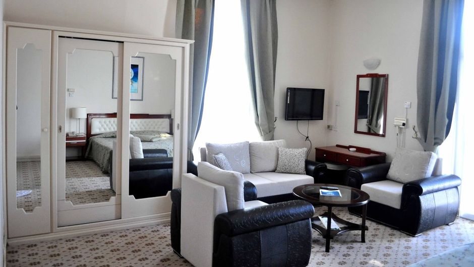 Dome Hotel Room