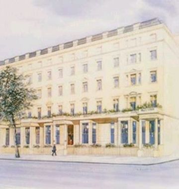 130 Queensgate Apartments