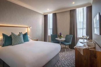 Victoria Hotel