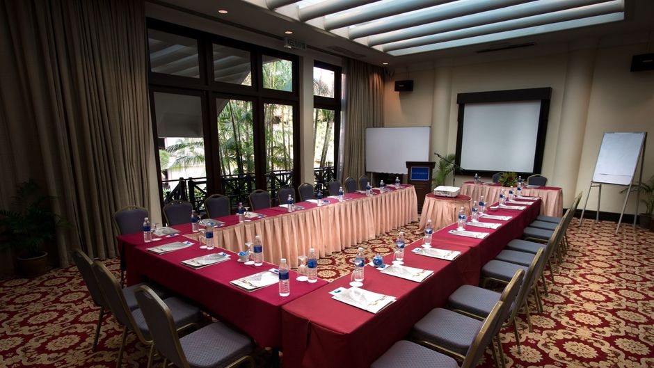 Le Grandeur Palm Resort Meeting