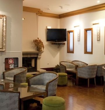Hotel Rainha d'Amelia