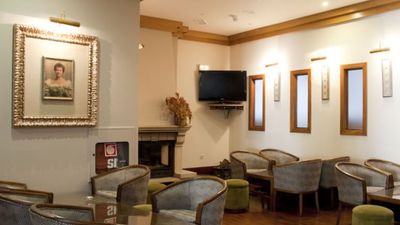 Hotel Rainha d'Amelia