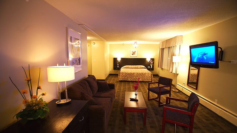 Sea to Sky Hotel Suite