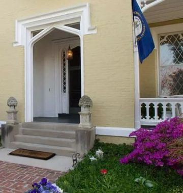Inn at Woodhaven