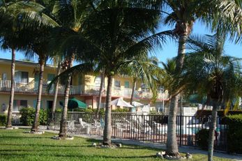 Hideaway Waterfront Resort and Hotel