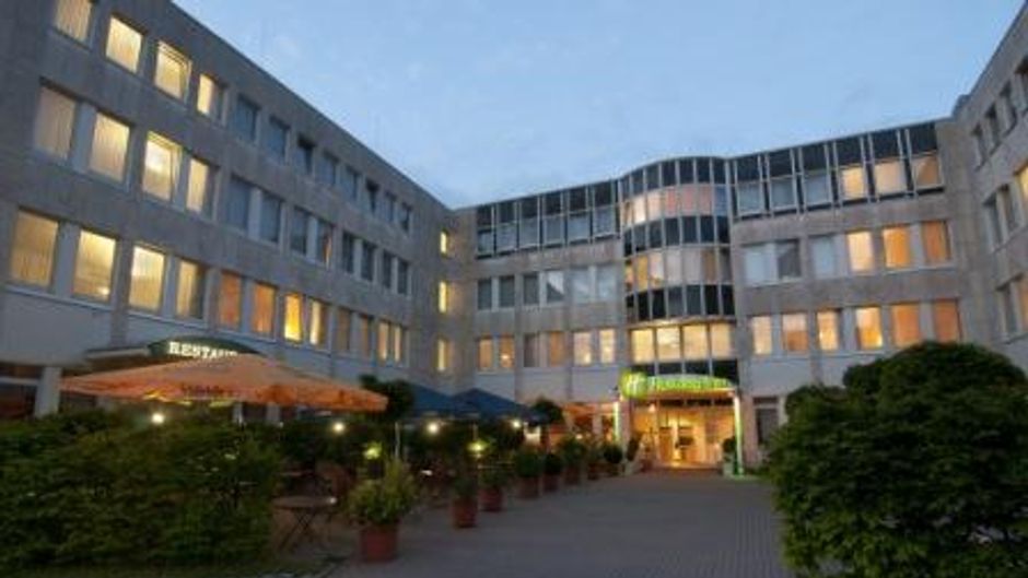 Sunday Hotel Frankfurt Arpt-Neu-Isenburg Exterior