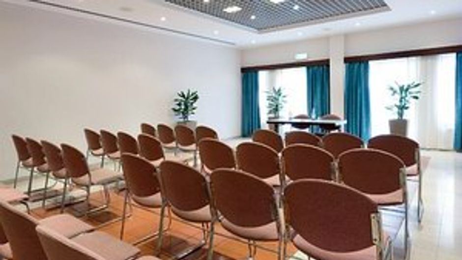 Hotel Ibis Viseu Meeting