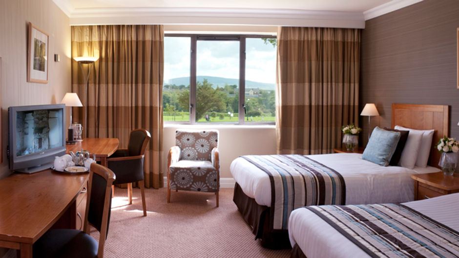 Roe Park Resort Room