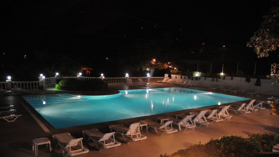 Merit Halki Palace Hotel Pool